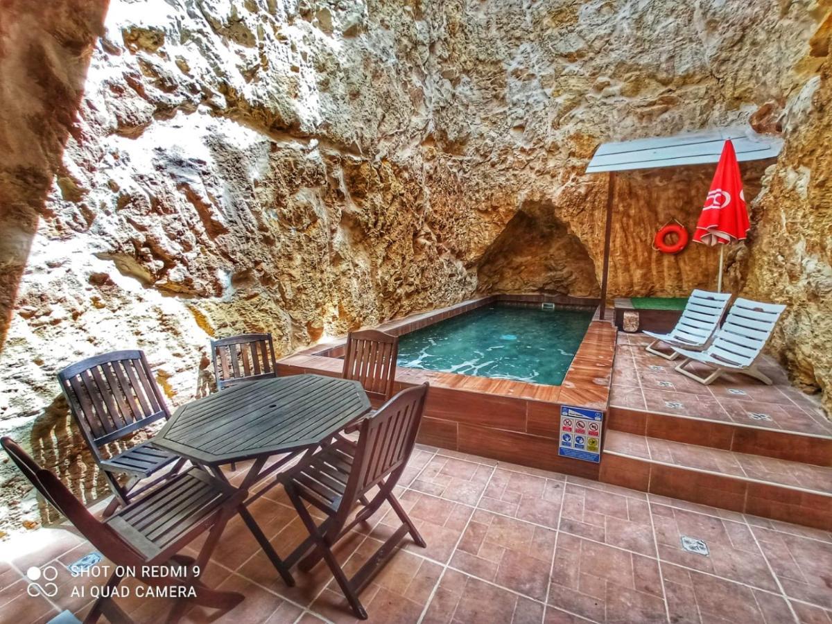 Town House With Private Pool In Village Centre Kalkara Ngoại thất bức ảnh