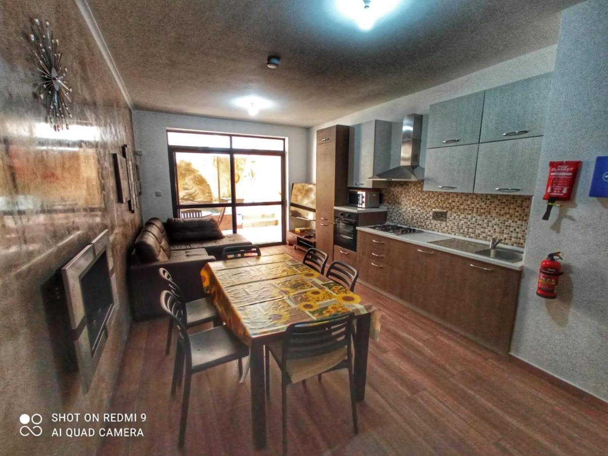 Town House With Private Pool In Village Centre Kalkara Ngoại thất bức ảnh