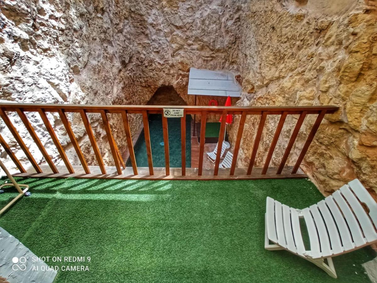Town House With Private Pool In Village Centre Kalkara Ngoại thất bức ảnh